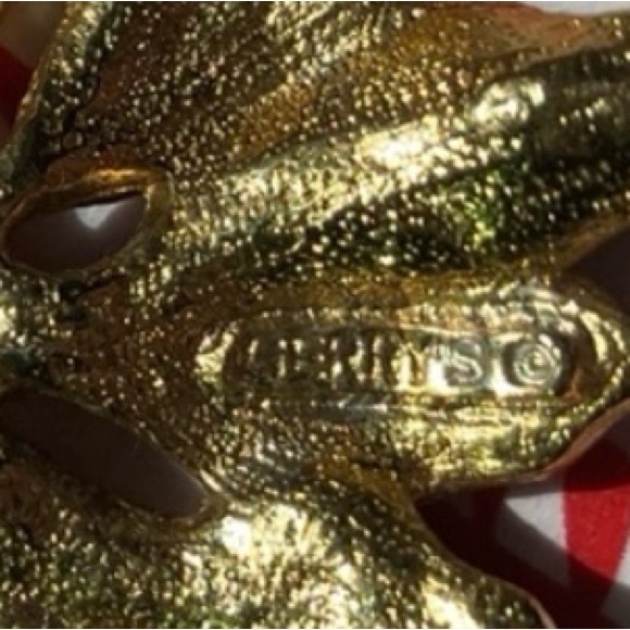 Vintage Gerry’s Christmas Holiday Metallic Red Green Gold Poinsettia Brooch Pin - Picture 4 of 4